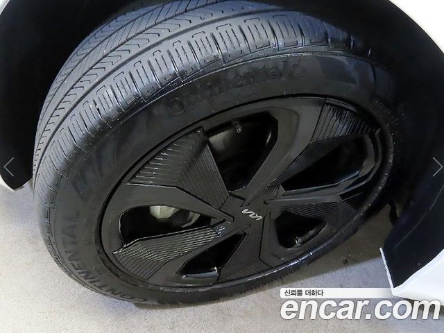 Kia EV6 Long Range 4WD GT Line 2023 — фото 24