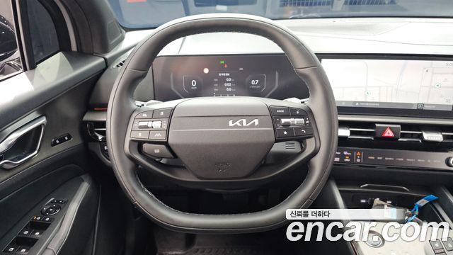 Kia Sportage (V) Gasoline 1.6 Turbo 2WD Signature X Line 2025 — фото 13