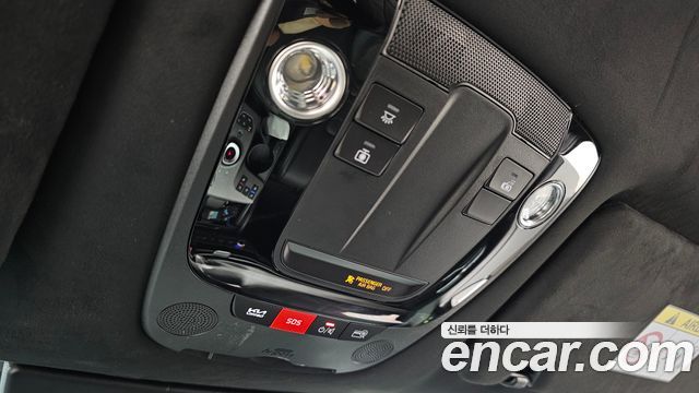Kia Sportage (V) Gasoline 1.6 Turbo 2WD Signature X Line 2025 — фото 19