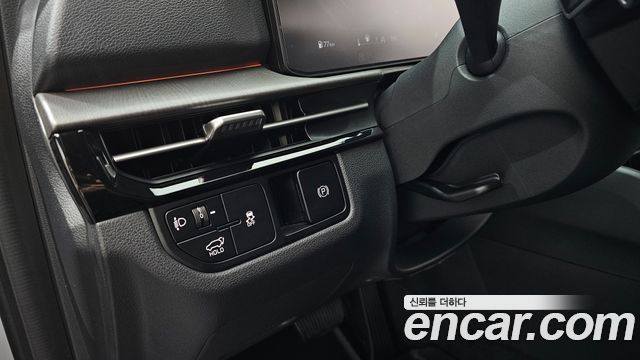 Kia Sportage (V) Gasoline 1.6 Turbo 2WD Signature X Line 2025 — фото 28