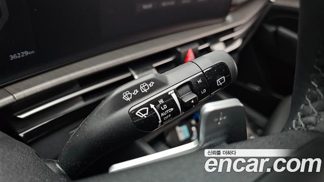 Kia Sportage (V) Gasoline 1.6 Turbo 2WD Signature X Line 2025 — фото 33