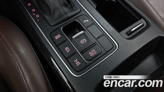 Kia Sorento Diesel 2.2 4WD Noblesse Special 2017 — фото 37