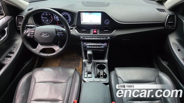 Hyundai Grandeur (IG) 2.2 Diesel Premium 2018 — фото 7
