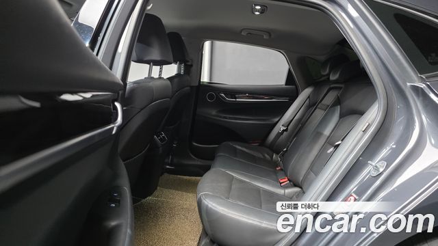 Hyundai Grandeur (IG) 2.2 Diesel Premium 2018 — фото 12