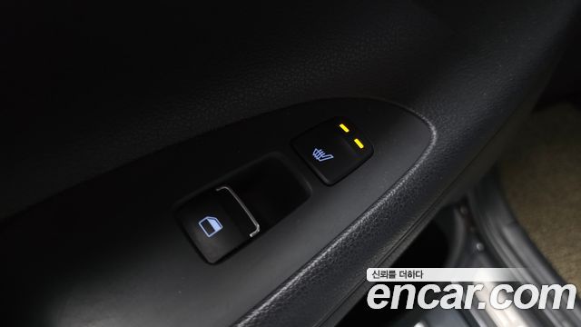 Hyundai Grandeur (IG) 2.2 Diesel Premium 2018 — фото 28