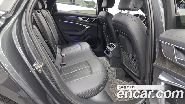 Audi A6 (C8) 45 TDI Quattro Premium 2020 — фото 11