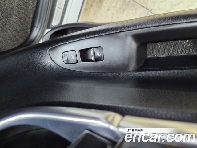 Hyundai Grandeur (IG) 2.4 Premium 2019 — фото 8