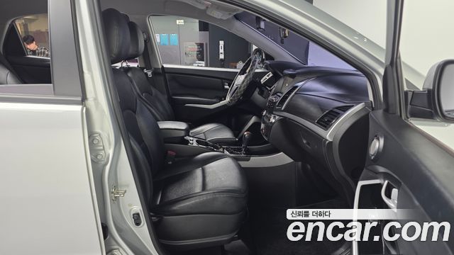KG Mobility (SsangYong) Korando C 2.2 RX 2WD DLX 2016 — фото 15