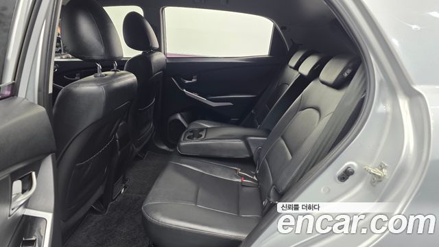 KG Mobility (SsangYong) Korando C 2.2 RX 2WD DLX 2016 — фото 16