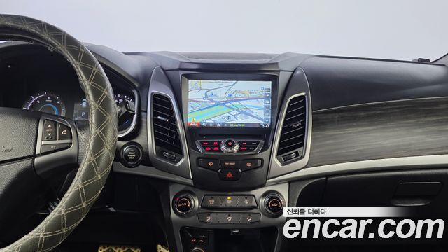 KG Mobility (SsangYong) Korando C 2.2 RX 2WD DLX 2016 — фото 18
