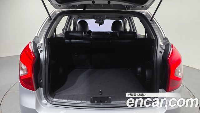 KG Mobility (SsangYong) Korando C 2.2 RX 2WD DLX 2016 — фото 22