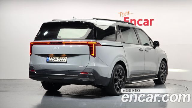 Kia Carnival (IV) HEV 9seater Gravity 2025 — фото 2