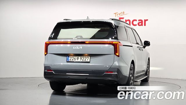 Kia Carnival (IV) HEV 9seater Gravity 2025 — фото 4