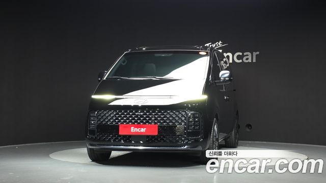 Hyundai Staria HEV 1.6 Lounge 9-Seater Inspiration 2025 — фото 3