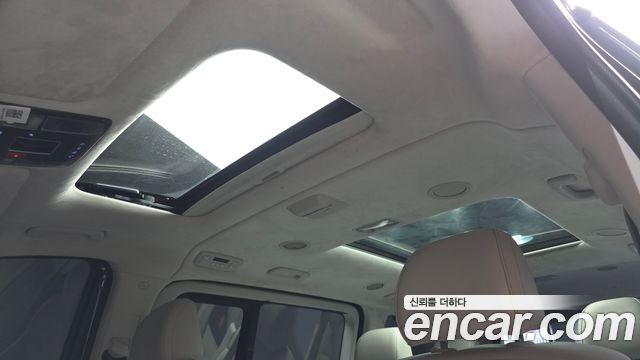 Hyundai Staria HEV 1.6 Lounge 9-Seater Inspiration 2025 — фото 19
