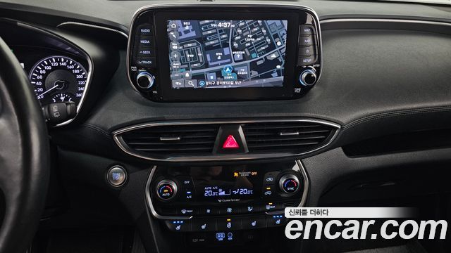 Hyundai Santa Fe (TM) Gasoline 2.0T 2WD Exclusive Special 2019 — фото 14