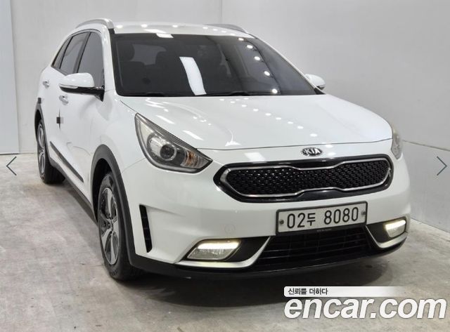 Kia Niro Prestige 2018 — фото 2
