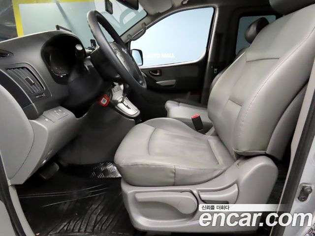 Hyundai Grand Starex 12-Seater Wagon CVX Premium 2013 — фото 6