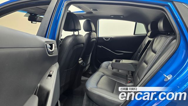 Hyundai Ioniq Hybrid N 2016 — фото 12