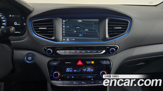 Hyundai Ioniq Hybrid N 2016 — фото 15