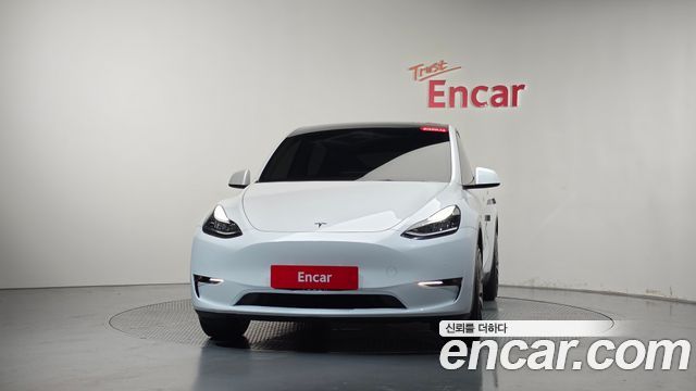 Tesla Model Y Long Range AWD 2022 — фото 3