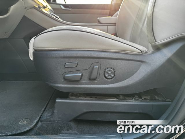 Hyundai Palisade Diesel 2.2 2WD Prestige 2019 — фото 19
