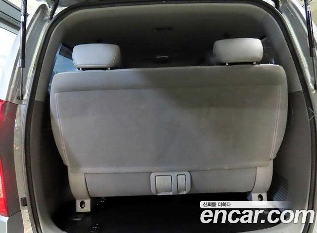 Hyundai Grand Starex Wagon 11-Seater Modern 2018 — фото 16