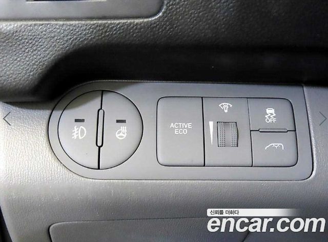 Hyundai Grand Starex Wagon 11-Seater Modern 2018 — фото 17
