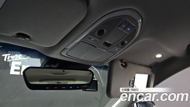 Genesis G80 2.2D AWD Luxury 2019 — фото 18