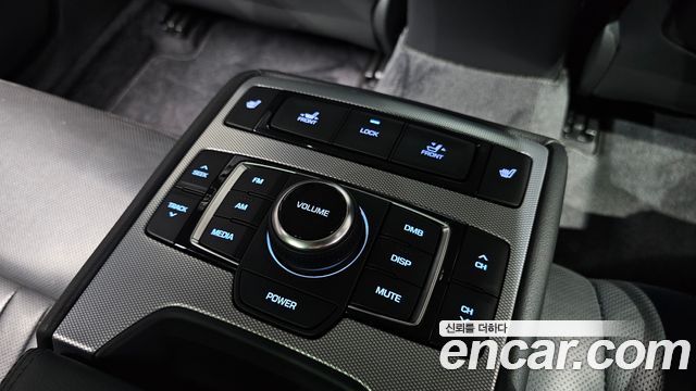 Genesis G80 2.2D AWD Luxury 2019 — фото 19