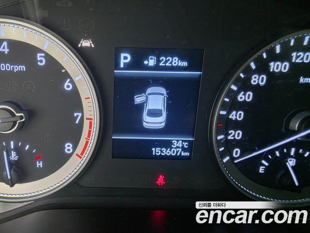 Hyundai Grandeur (IG) 2.4 Premium 2019 — фото 8