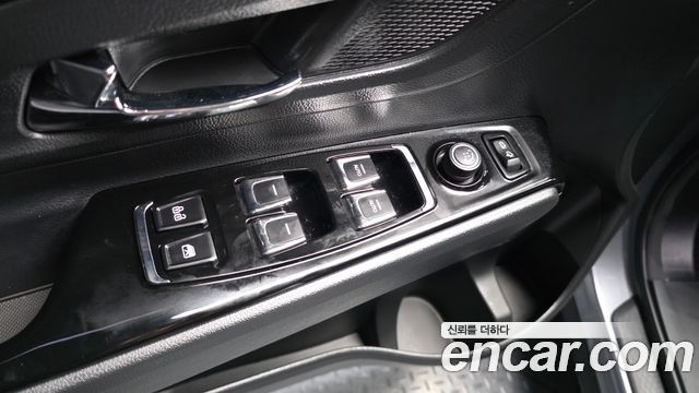 KG Mobility (SsangYong) Korando EV (Emotion) Taxi 2025 — фото 27