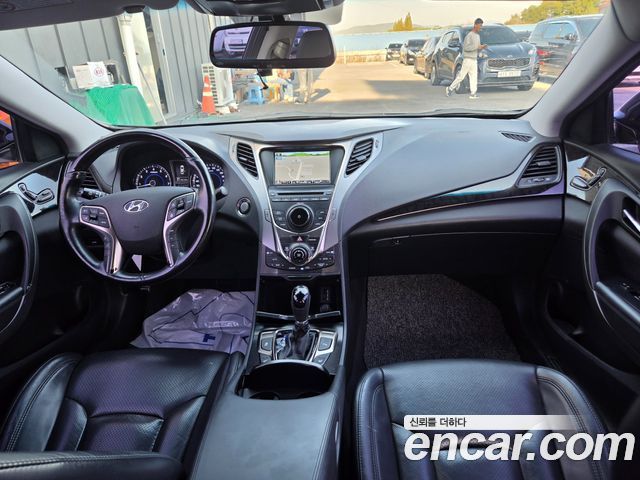 Hyundai Grandeur (HG) HG240 Modern 2013 — фото 15