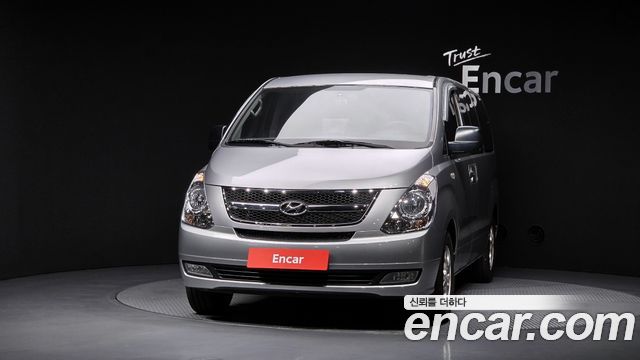Hyundai Grand Starex 12-Seater Wagon CVX Luxury 2015 — фото 3