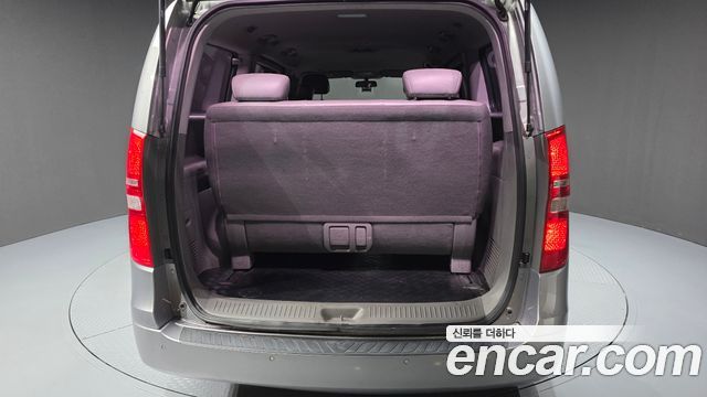 Hyundai Grand Starex 12-Seater Wagon CVX Luxury 2015 — фото 20