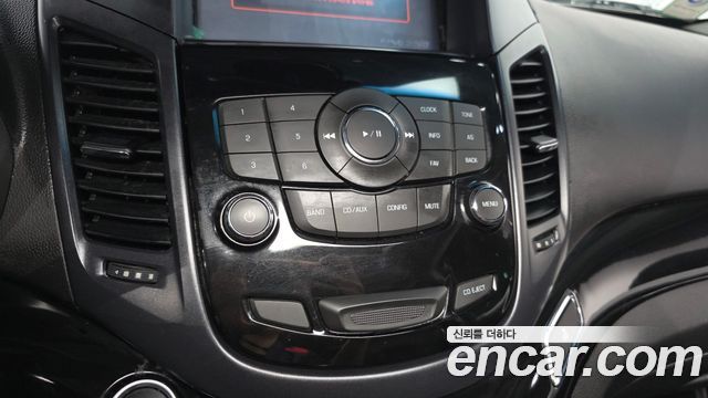 Chevrolet Orlando 2.0 Diesel LTZ Premium 2012 — фото 15