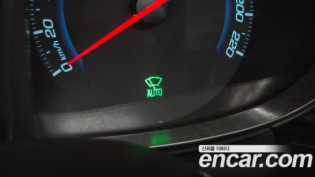 Chevrolet Orlando 2.0 Diesel LTZ Premium 2012 — фото 17