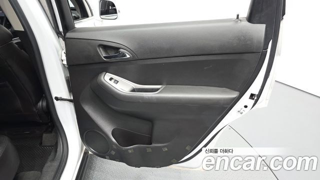 Chevrolet Orlando 2.0 Diesel LTZ Premium 2012 — фото 25