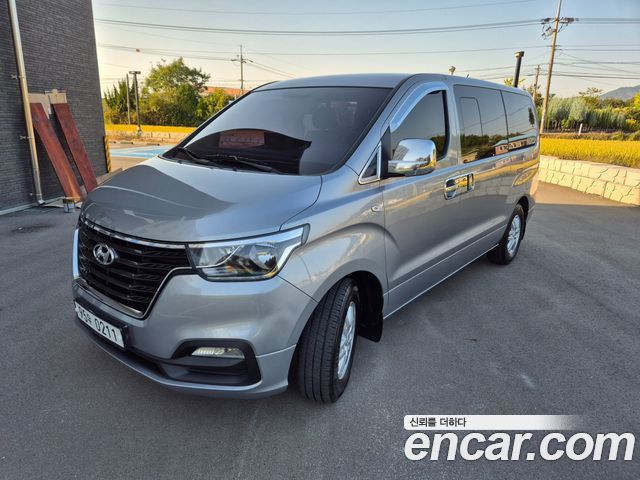 Hyundai Grand Starex Van 5-Seater Modern 2018 — фото 3