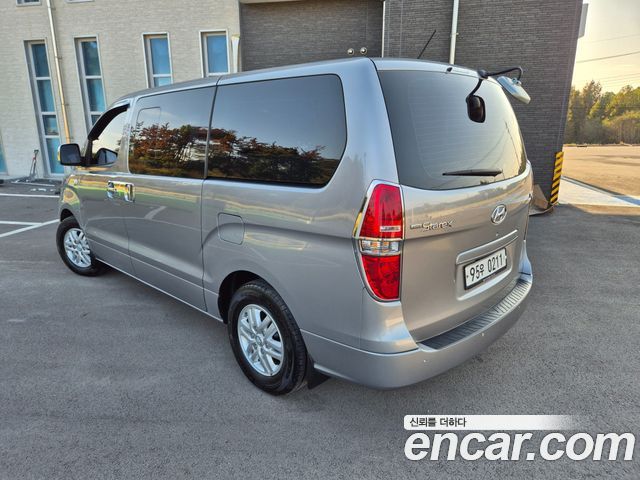Hyundai Grand Starex Van 5-Seater Modern 2018 — фото 6