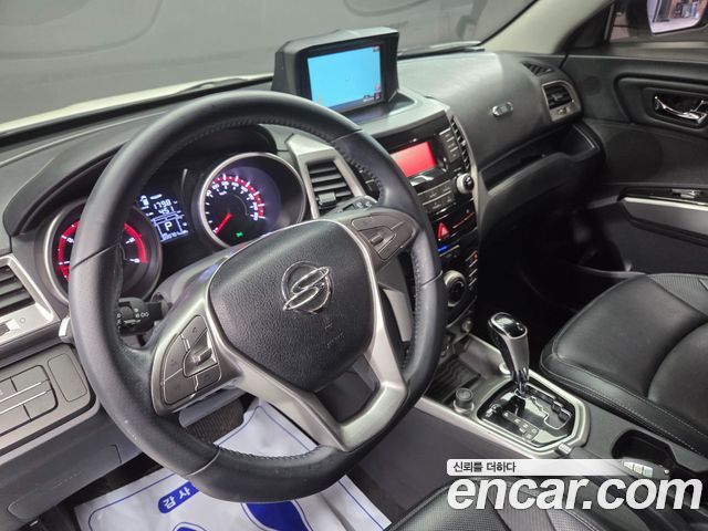 KG Mobility (SsangYong) Tivoli Diesel VX 2WD 2016 — фото 15
