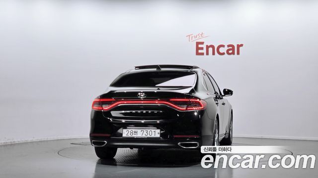 Hyundai Grandeur (IG) 2.4 Premium Special 2018 — фото 4
