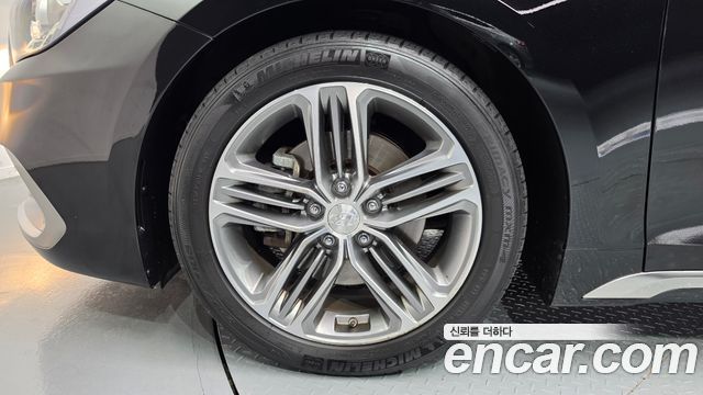 Hyundai Grandeur (IG) 2.4 Premium Special 2018 — фото 5