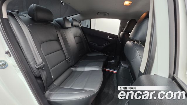Kia K3 Diesel Pretige Special 2016 — фото 19
