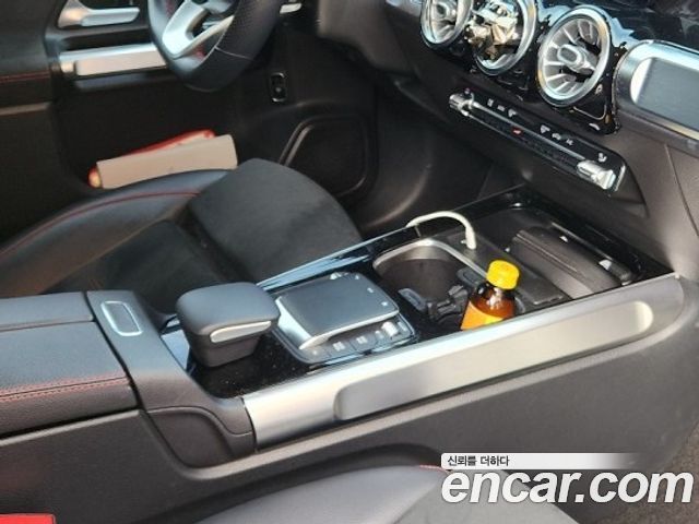 Mercedes-Benz GLB-Class (X247) GLB250 4MATIC 2021 — фото 9
