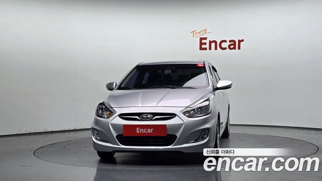Hyundai Accent (New) 1.4 VVT Premier 2011 — фото 3