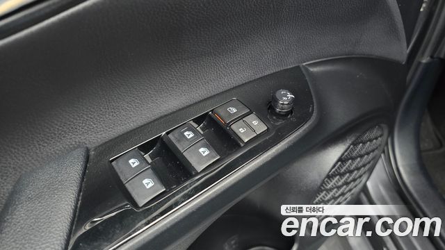 Toyota Prius Prime 1.8 2017 — фото 22