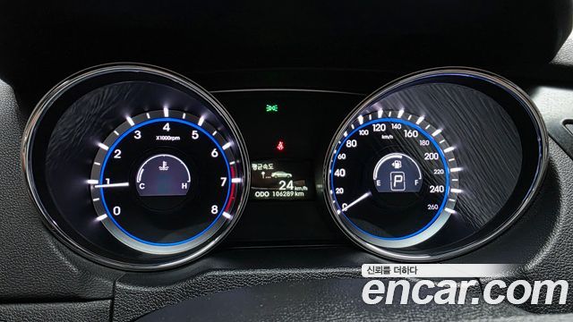 Hyundai Sonata The Brilliant LPI Smart 2014 — фото 8
