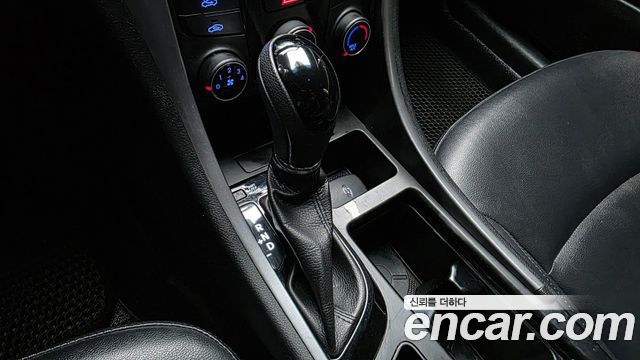 Hyundai Sonata The Brilliant LPI Smart 2014 — фото 9
