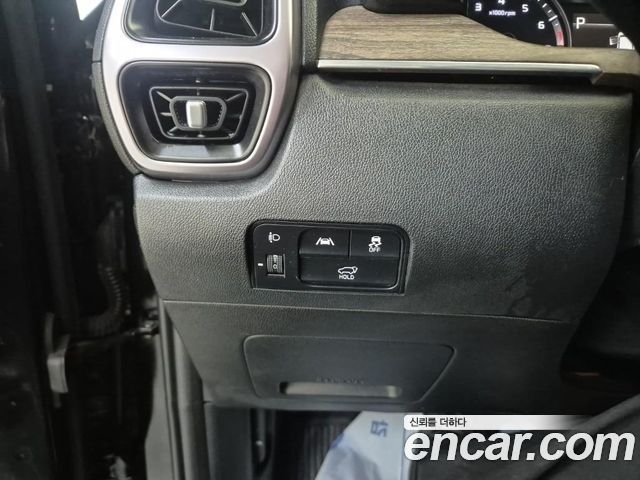 Kia Sorento (IV) Gasoline 2.5T 2WD Prestige 2023 — фото 21